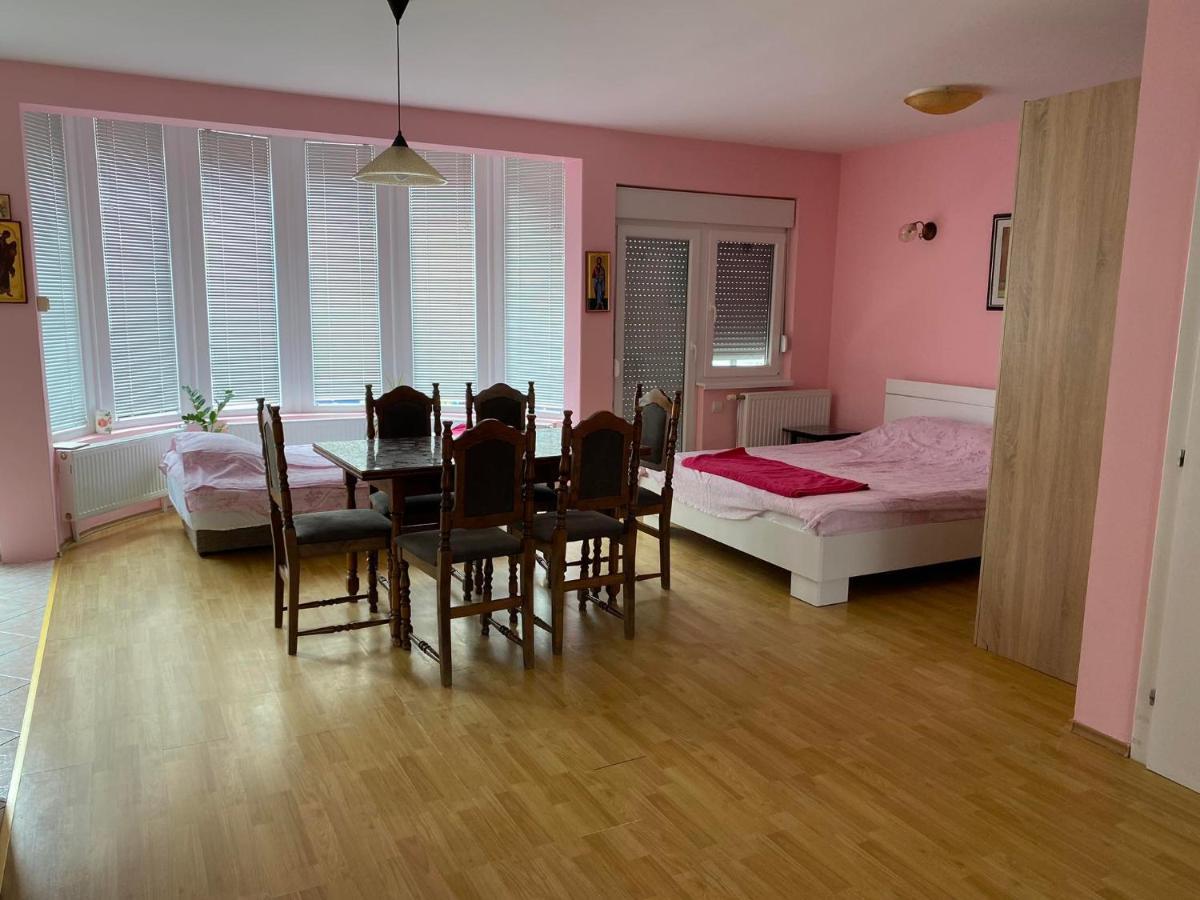 Guest House Trajkovic ياغودينا المظهر الخارجي الصورة