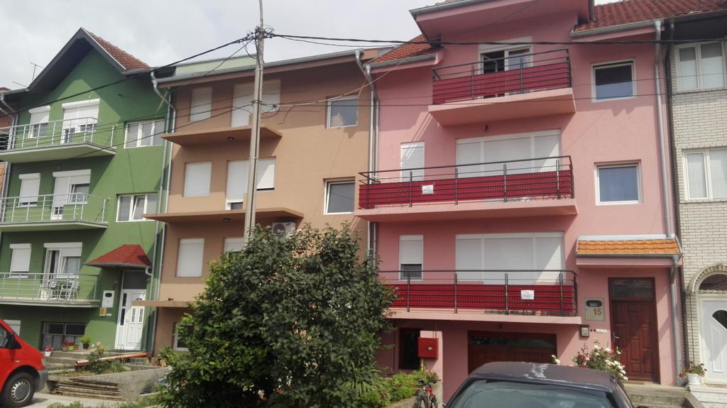Guest House Trajkovic ياغودينا المظهر الخارجي الصورة